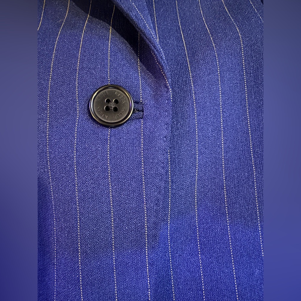 NWT Anne Klein Navy Pinstripe Suit, 6/8 - Picture 4 of 16